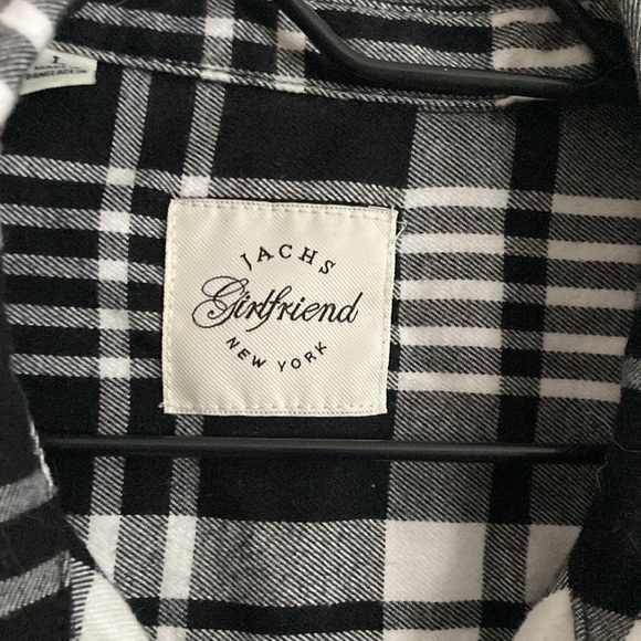 Like new oversized flannel - Picture 2 of 3